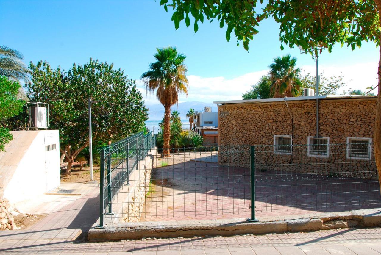 Ein Bokek Rooms To Rent Neve Zohar Exteriér fotografie